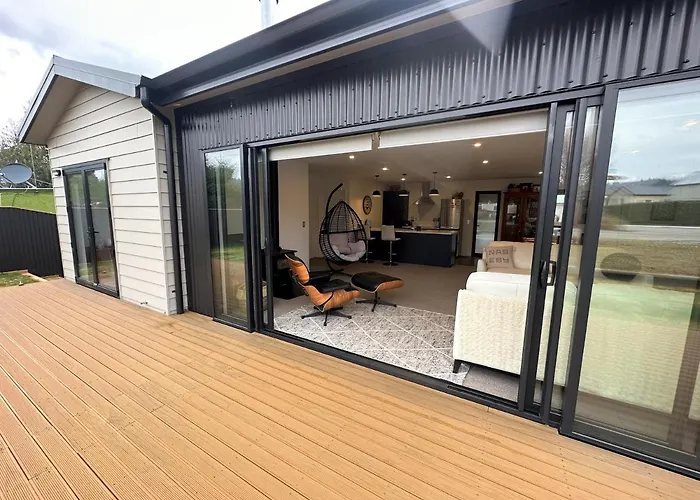 Naseby Modern Home